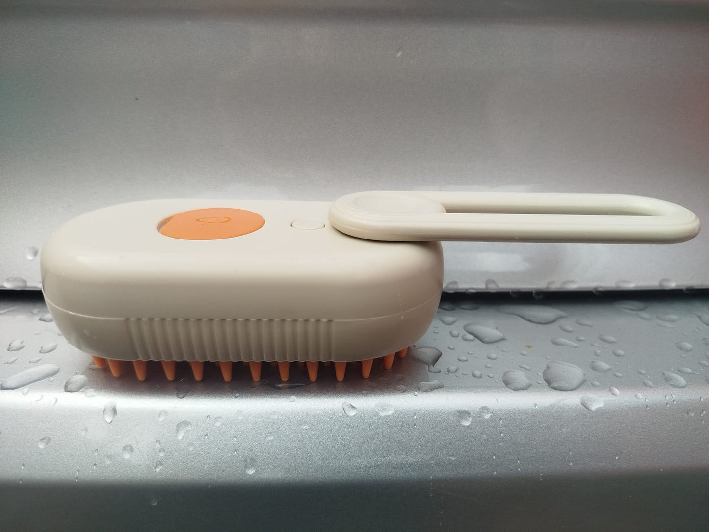 3-in-1 Steam Pet Brush — Brush, Massage & Moisturize in One